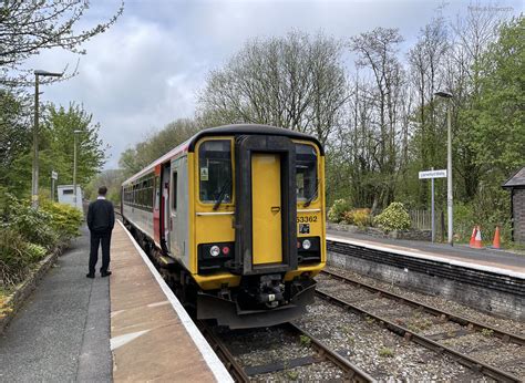 Waiting At Llanwrtyd Wells Tfw Class 153 153362 Sits On Th Flickr