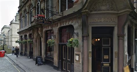 Edinburgh Restaurant Hits Back After Diner Moans About Lack Of