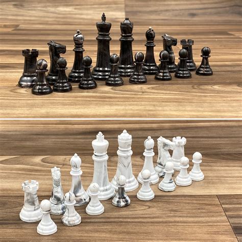 Mid Century Mini Chess Pieces Vintage Gallant Night Collectors Mottled
