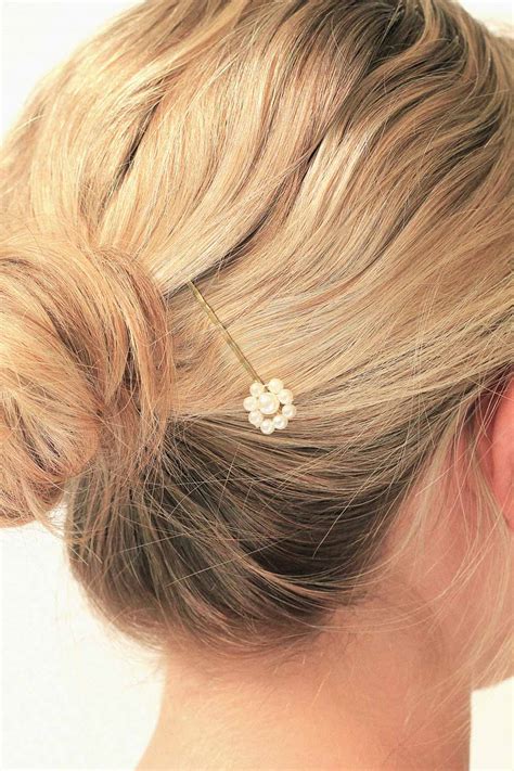 Diy Pearl Flower Hair Pins Dossier Blog