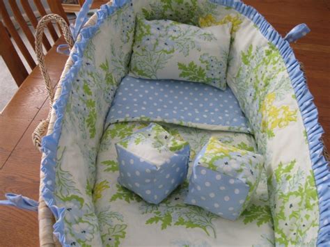 Making structures from particle board can seem very complicated due to the nature we set the bed, put the mattress in and use our product. PDF Pattern How to Make your Own Moses Basket Bedding ...