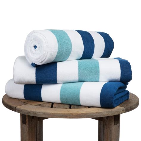 10 Best Beach Towels : Your Guide To Choosing Towel