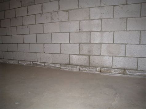 What To Do When You See Foundation Cracks In Cinder Block Alpharetta