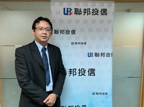 Jun 17, 2021 · 上個月我提醒投資人須留意6月份電子股次族群走勢，將是今年下半年操作重心，繼abf表態創高後，銅箔基板台光電（2383）今年受惠伺服器比重提升. 名師解盤》周鉦凱：全球經濟逐漸走向復甦 疫後概念股為後續投資方向 - 自由財經