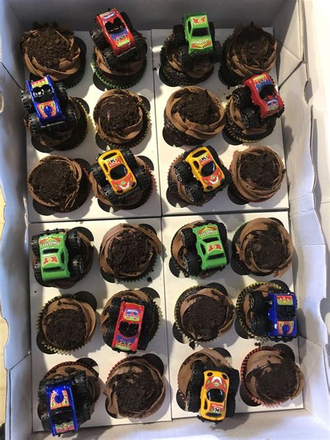 Monster Truck Cupcakes | Monster truck birthday party ideas cake