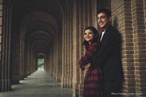 You deserve only the best! Our Favorite Pre-wedding Photo Shoots of August 2018 - WeddingSutra Blog