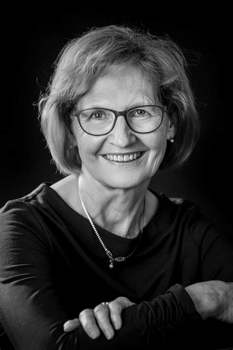Contact barbara mertens on messenger. HarzKrimis.de - Barbara Merten