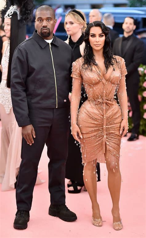 Kim Kardashian Is Wet Dripping At The Met Gala In Mugler Dress That