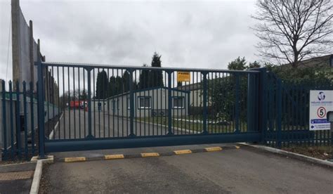 Our reputation is built on over a century of experience, but. Security Gates | Manual or Fully Automated Security Gate ...