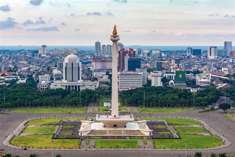 Nikmati Akhir Pekan Kamu Ke Tugu Monas Jakarta