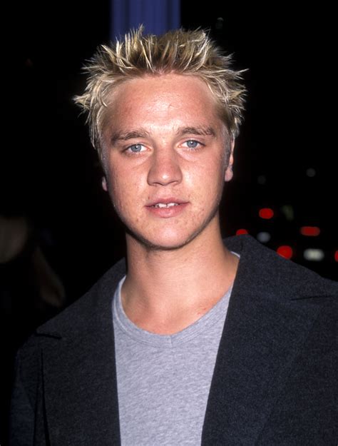 Where Is He Now Devon Sawa From Eminems “stan” Music Video Global Grind
