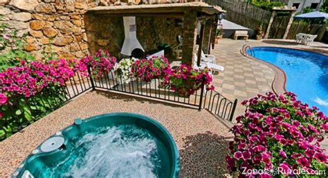 Alojamientos rurales en granada con 15 casas y 3 suites, con bellas vistas. Alojamientos Rurales Benarum | Complejo Rural en Alpujarra ...