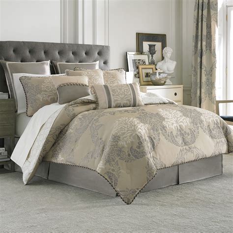 Featuring gold and dark blue as the prominent colors, this is a statement set that will take your bed to. California King Bed Comforter Sets Bringing Refinement in ...