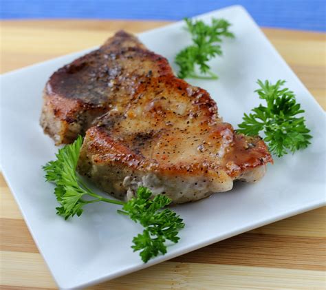 Sprinkle the pork chops with a generous amount of salt and pepper. Skillet Maple Glazed Pork Chops Recipe - Cully's Kitchen