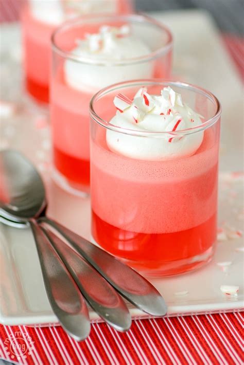 Easy banana pudding dessert cups recipe for individual servings, perfect for a party. Candy Cane Dessert Minis Recipe - MomDot