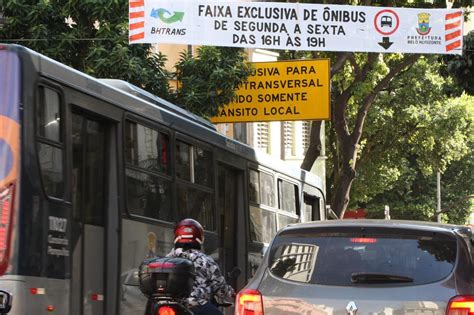 Motoristas Flagrados Em Novas Faixas Exclusivas De ônibus Já Podem Ser Multados Em Bh Veja Locais