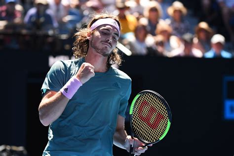 Tsitsipas advances at Australian Open to become youngest men's Grand