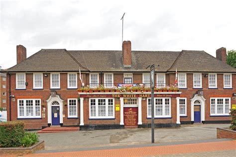 Saving Our Pubs Historic England Lists 19 Inter War Boozers