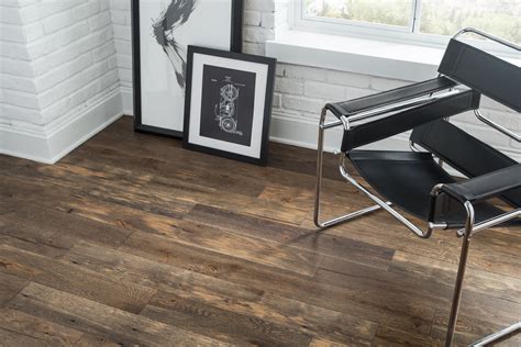 Four Things To Know About Using Reclaimed Wood For Flooring Nydree
