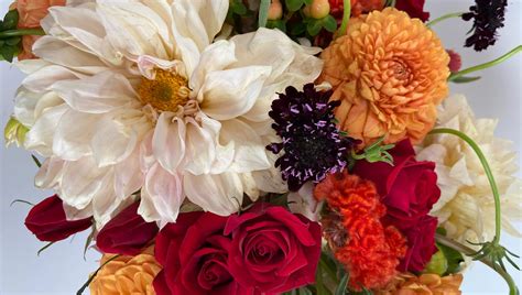 Delivering flowers all over phoenix. Phoenix Florist | Flower Delivery by PJs Flowers & Events