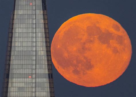 Then, during the breathtaking time of totality, the shadow on the moon's face often suddenly changes. Strawberry Moon: Why is the moon red tonight? Stunning ...