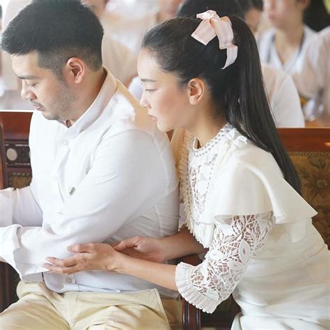 อัลบั้มภาพ นุ่น วรนุช - ต๊อด ปิติ คู่รักสายบุญ ควงคู่ ...