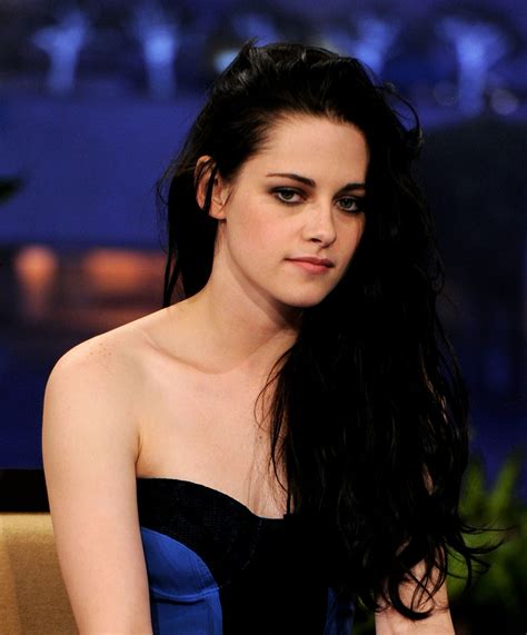 Kristen stewart has gone orange! Kristen Stewart at The Tonight Show With Jay Leno - HawtCelebs