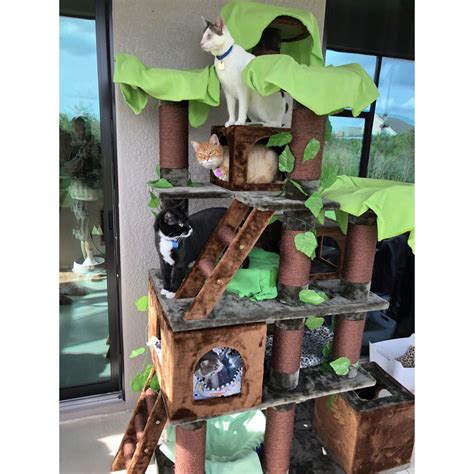 Large Cat Tree Tower For Multiple Cats