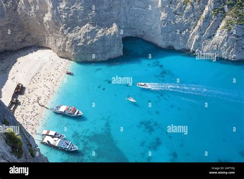 La Bahía De Los Naufragios Una De Las Playas Más Bellas De Grecia La
