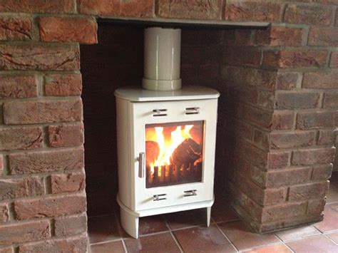 Greenhouse Media Ltd Wood Burning And Multi Fuel Stoves In Brick Chambers