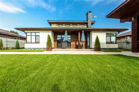 We're experienced exterminators serving commercial, industrial and residential. Lawn Service in Orlando Florida - Protex Lawn and Pest Control