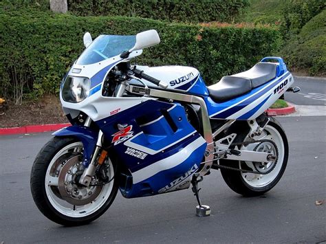 1991 Suzuki Gsxr 1100 Moto Sportive Moto Sportif