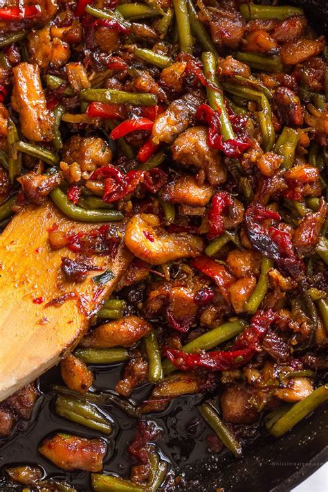 I get my chilli bean sauce in a jar from the chinese supermarket near where i live, unfortunately it is quite difficult to get hold of in regular supermarkets. Sweet Thai Chili Chicken and Green Beans Stir Fry | Recipe ...