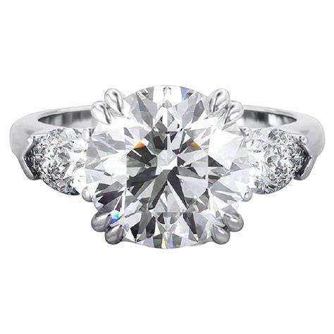 Gia Certified 8 Main Stone Carat Round Cut Diamond Ring For Sale At
