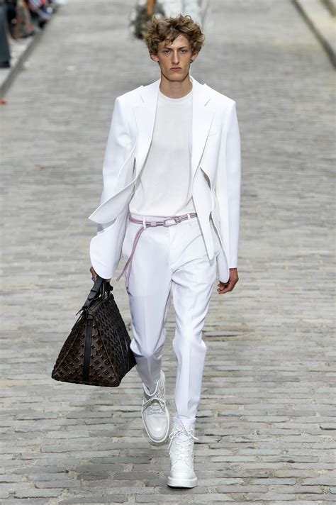 Louis Vuitton Spring 2020 Men's Fashion Show | The Impression