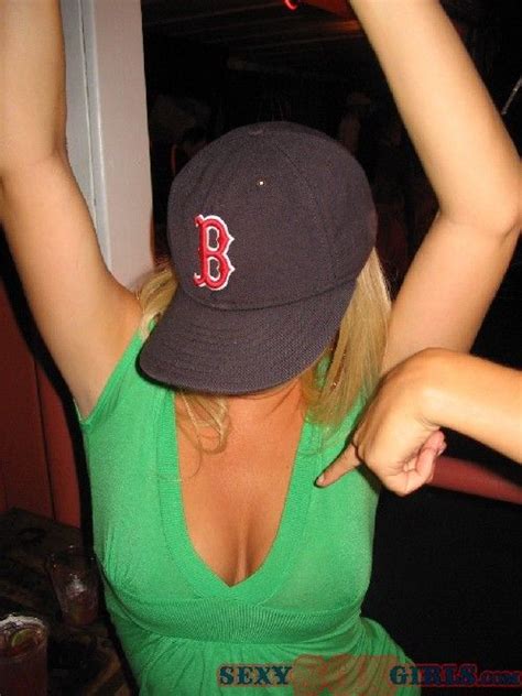 sexy red sox fans 41 pics