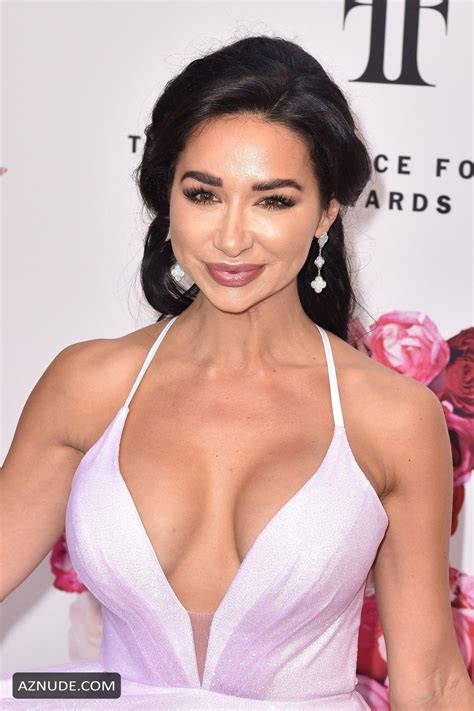 Natasha Grano Sexy At The Fragrance Foundation Awards 2019 At The The