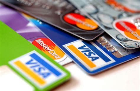 The best credit card for starting out can vary from person to person, but they all give you the chance to build positive credit habits like paying your bill on time. The credit card trick that earns banks £1.4bn a year in interest: Shrinking minimum amount ...