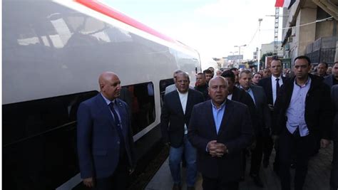 بحضور وزير النقل انطلاق أولى رحلات قطارات تالجو الفاخرة من القاهرة إلى الإسكندرية
