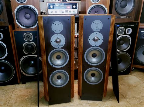 Infinity Rs 4b Vintage Floor Speakers Pair New Foam Amazing Detail