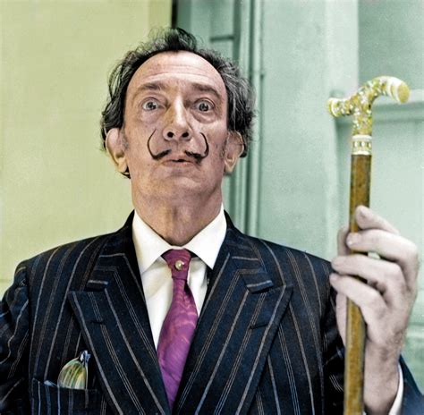 Thief Walks Into Gallery And Steals Salvador Dali Artwork In Just 32