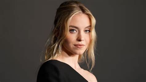 They Should’ve Put Me In Netflix Actress Sydney Sweeney Hits Back At Boston Red Sox Fans