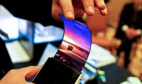Samsung Foldable Amoled Display Secretly Show Off At Ces