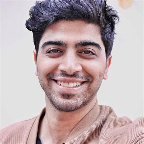 الضحك سرا السعاده اضحك gün əvvəl +1. الممثلون Tandav ، الممثلون وطاقم العمل »StarsUnfolded ...