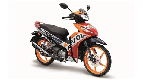 You are now easier to find information about honda motorcycle and scooter with this information including latest honda bike price list in malaysia, full specifications, review, and comparison with other competitors bikes. Harga Motor Honda Dash Repsol | motorcyclepict.co