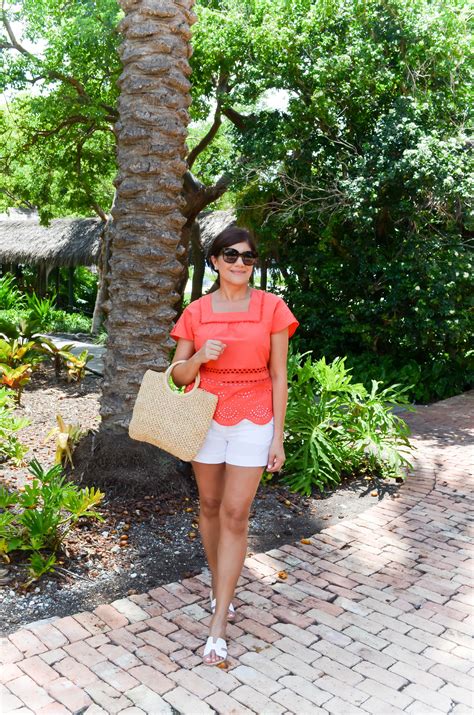 how to create the perfect sunny day outfit beautifully seaside outfits cool outfits outfit