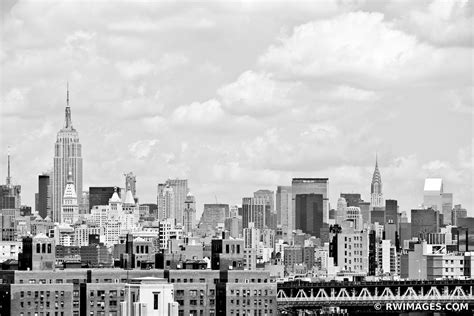 Framed Photo Print Of Manhattan Skyline New York City Black And White
