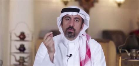 أحمد الشّقيري هو أحمد مازن أحمد أسعد الشّقيري، إعلامي ومقدّم برامج شبابيّة فكريّة، ولد في جدّة عام 19 يوليو 1973م لعائلةٍ ثريّة بأصولٍ فلسطينيّة؛ حيث أكمل. خواطر أحمد الشقيري
