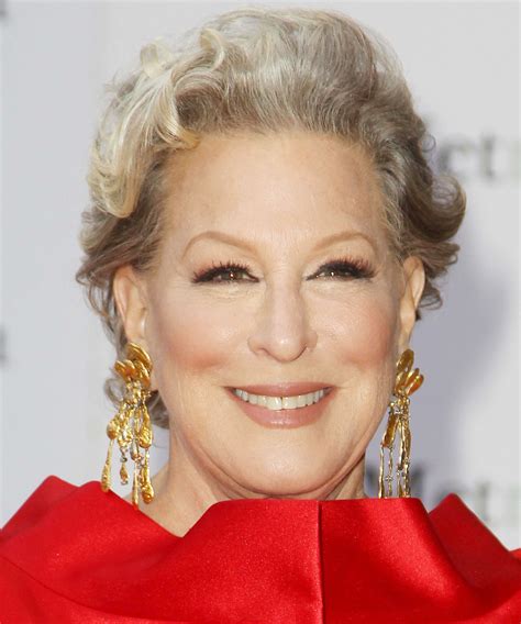 Happy 70th Birthday To Bette Midler See 11 Of Her Funniest Instagram