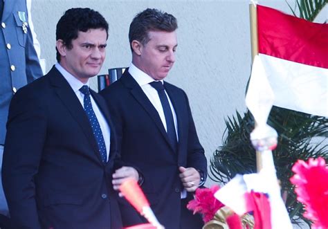 Sergio moro será candidato à presidência em 2022. PRESIDENTE: Sergio Moro e Luciano Huck negociam aliança ...